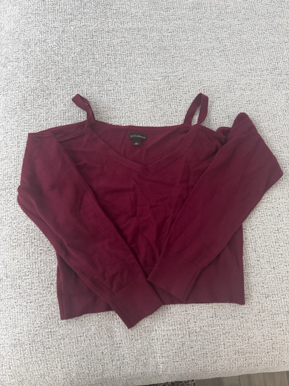 BOLD elements Burgundy Cold-Shoulder V-Neck Sweater